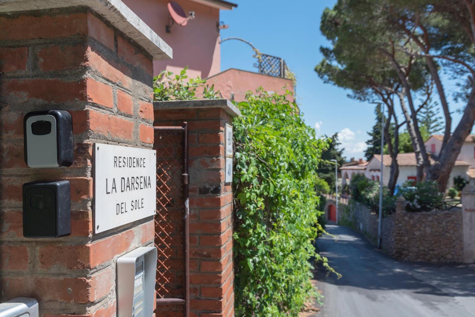 Argentario Retreat Sea View Terrace, Wifi & Private Parking Included Lejlighed Porto Santo Stefano  Eksteriør billede